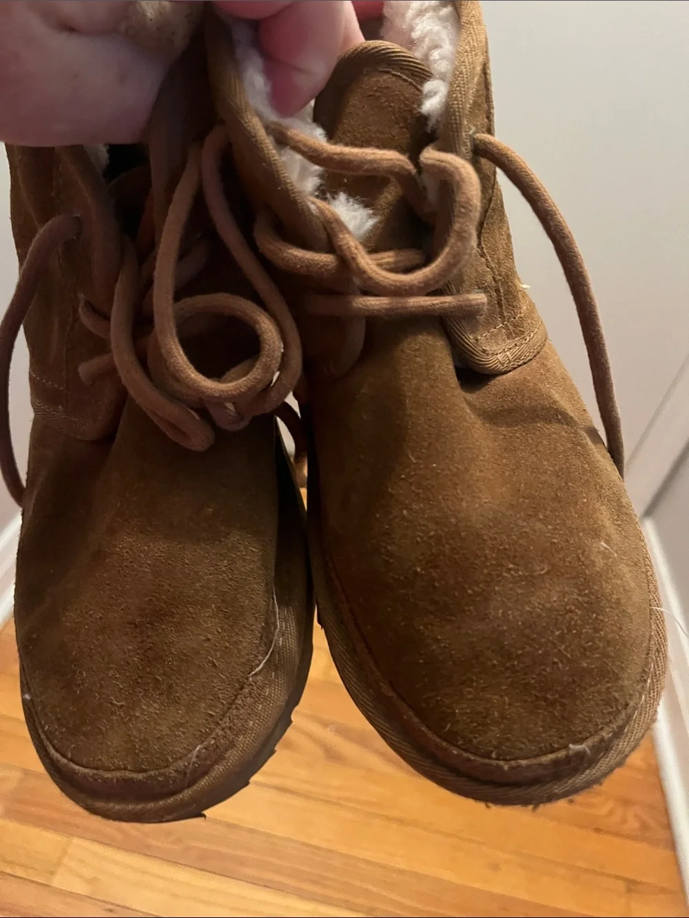 UGG Kid’s Chestnut/Tan Suede Chukka Boot